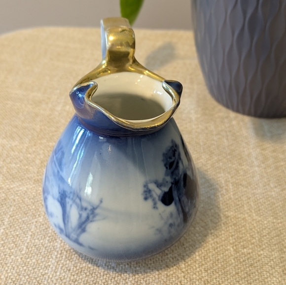 Royal Bayreuth Creamer Babes In The Woods Girl Petting Dog - Picture 5 of 10